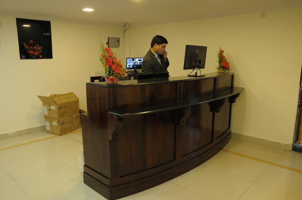 Hotel Executive Inn Vijayawāda Buitenkant foto