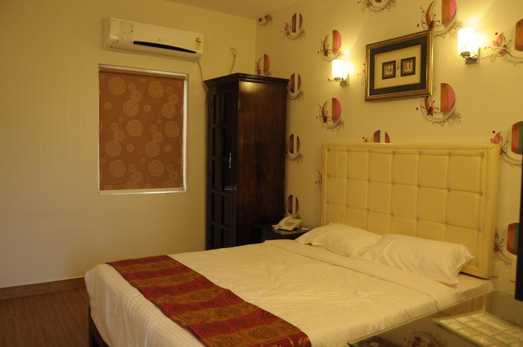 Hotel Executive Inn Vijayawāda Buitenkant foto
