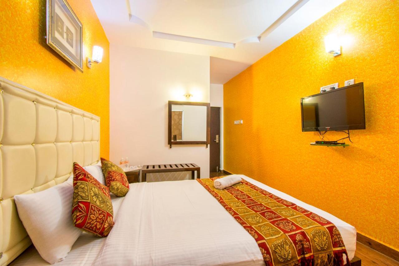 Hotel Executive Inn Vijayawāda Buitenkant foto