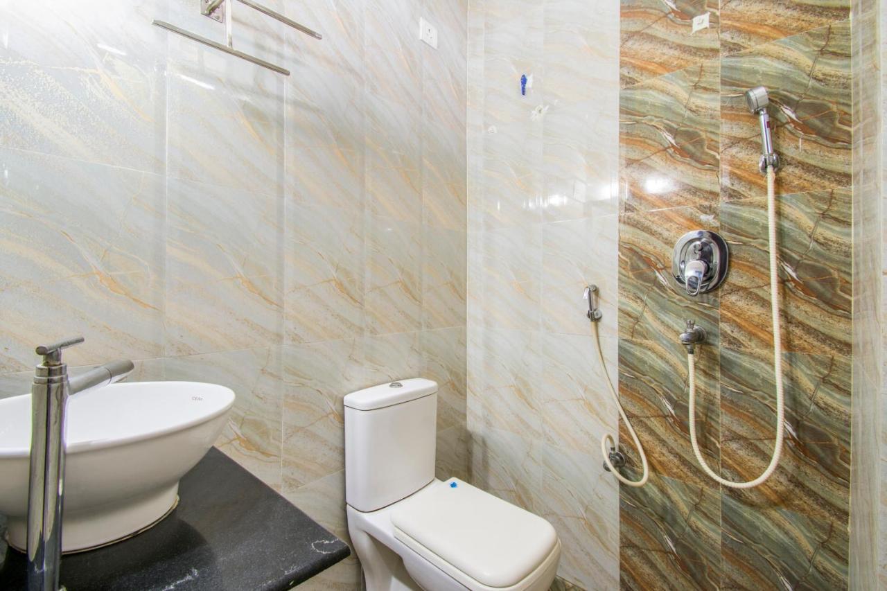 Hotel Executive Inn Vijayawāda Buitenkant foto