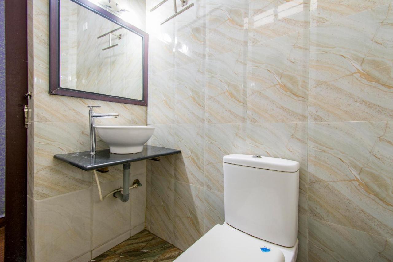 Hotel Executive Inn Vijayawāda Buitenkant foto